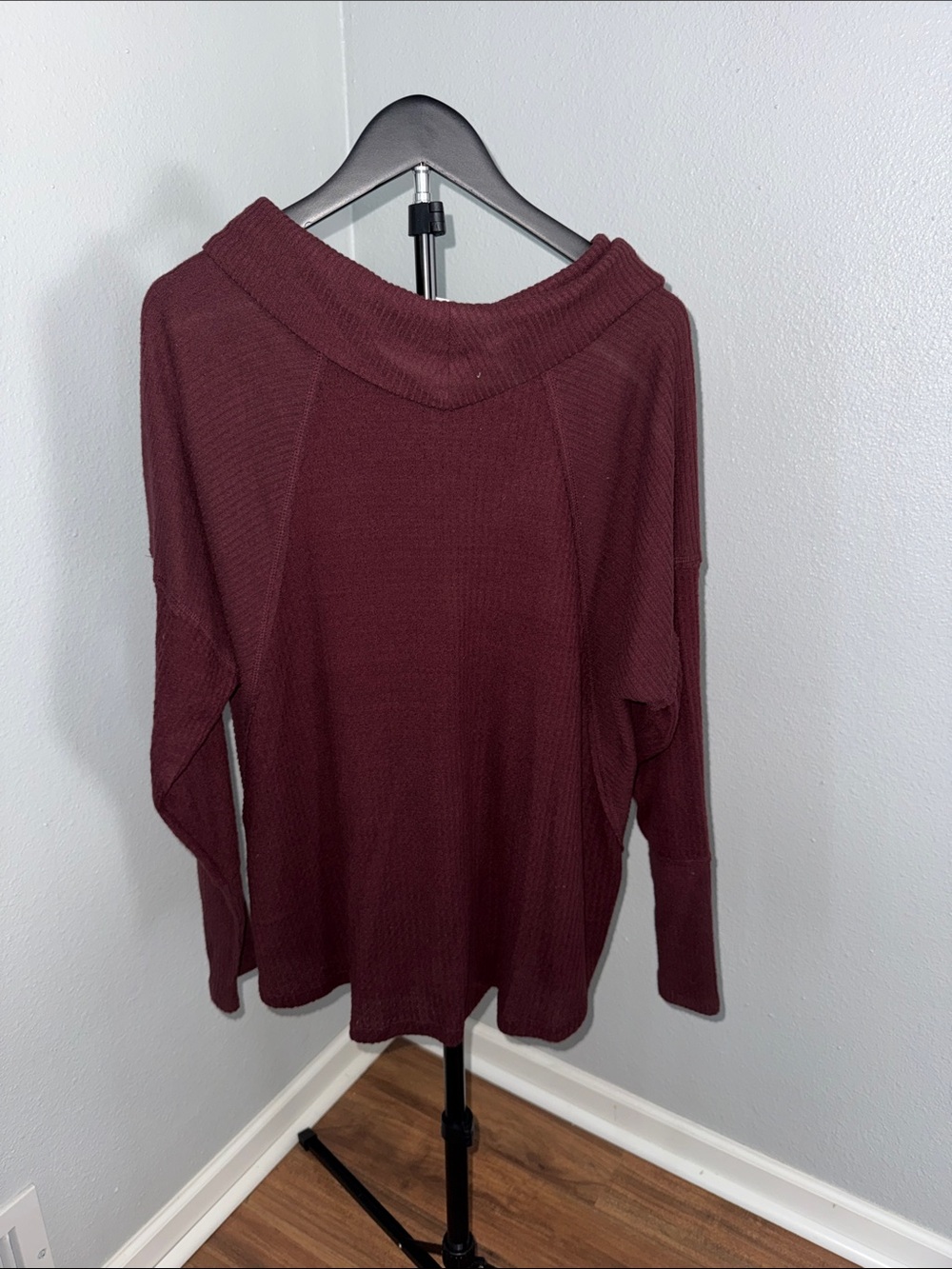 maurices Long Sleeve Top in Purple Size XL Like New